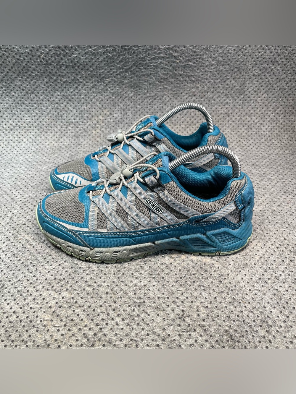 Keen Versatrail Blue Hiking Shoes Size 6 Women’s